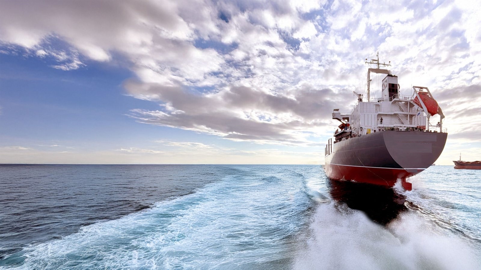Commercial vessel
